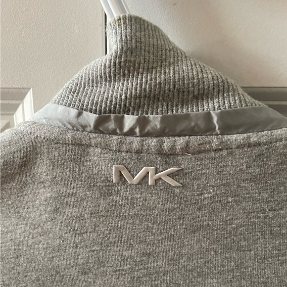 MK Lightweight Zip Jacket - Picture 3 of 3